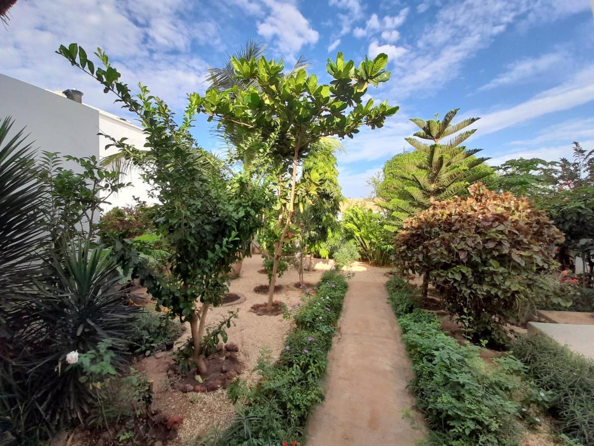 Bine Bassile Bed & Breakfast Guereo ภายนอก รูปภาพ